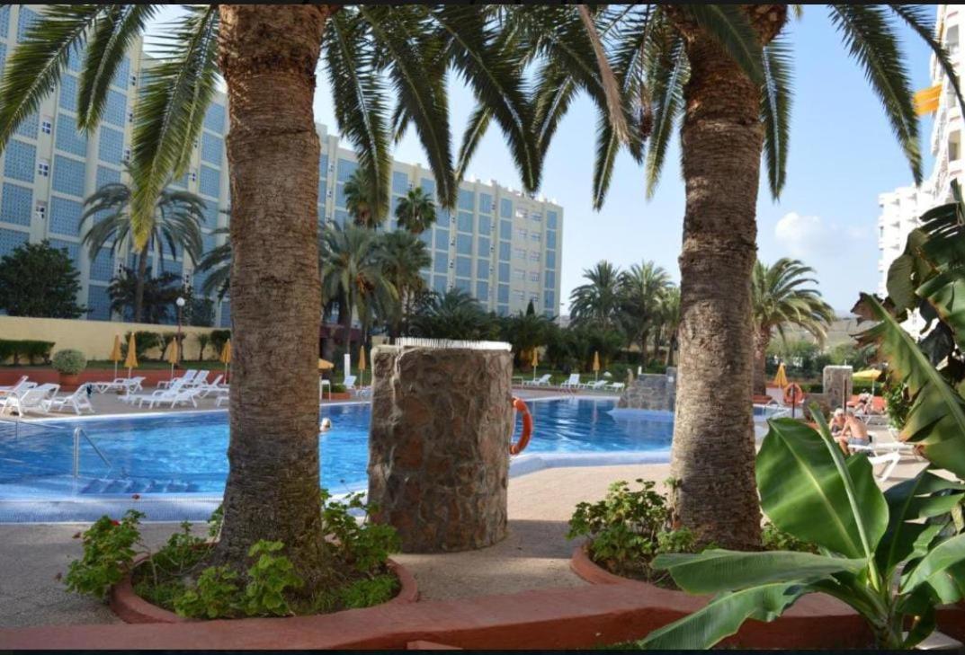 Modern Accommodation In Playa Del Ingles Маспаломас Екстериор снимка